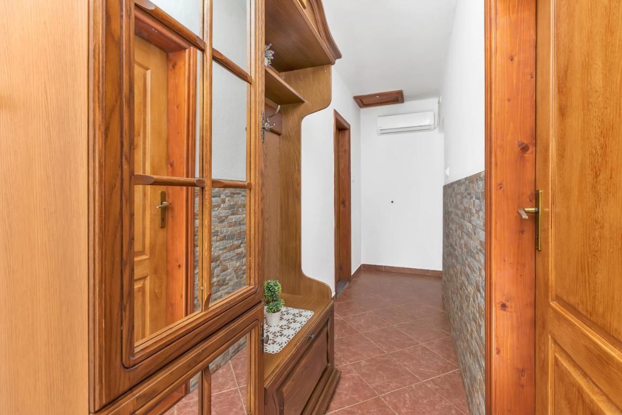 Апартаменты Apartments Gojkovic Луштица-25