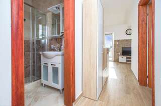 Апартаменты Apartments Gojkovic Луштица Улучшенные апартаменты-25