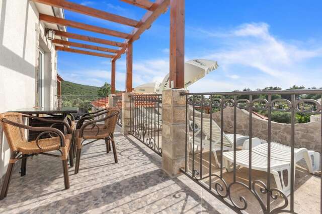 Апартаменты Apartments Gojkovic Луштица-12